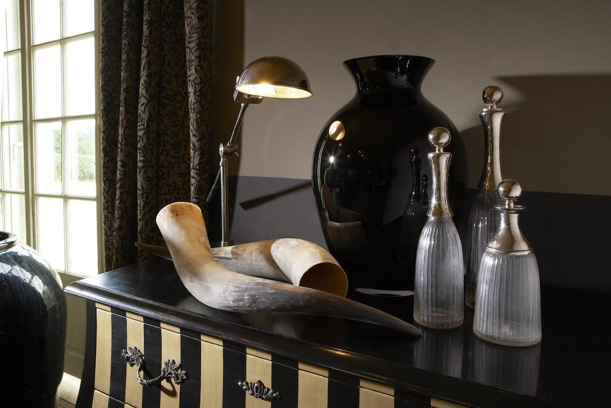 Intire Definition Intire vase – R.E.G. Project